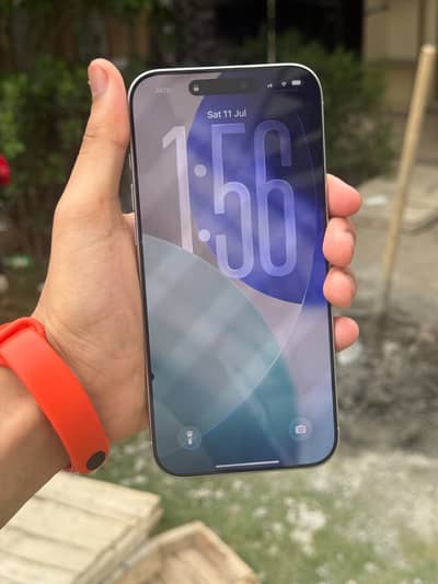Apple iPhone 16 Pro Max
