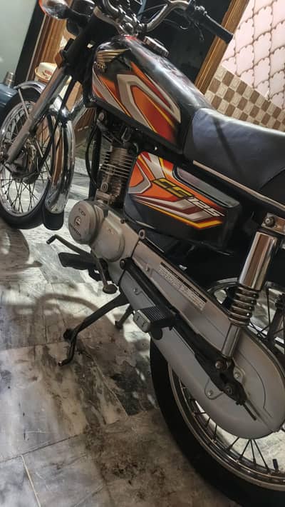 Honda 125 All Punjab nambar 2021 bataa 2022