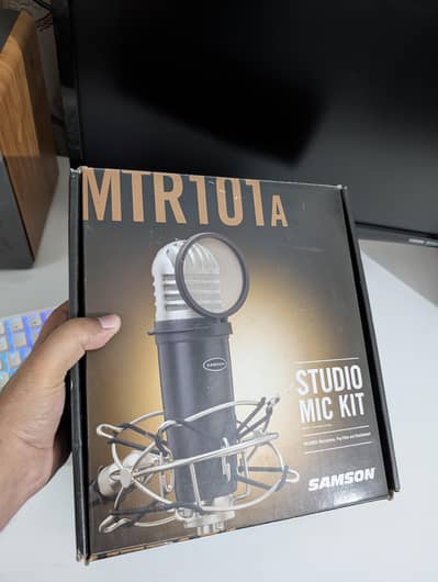 Samson MTR101A Studio Mic Kit