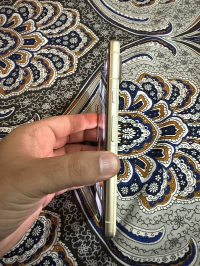 Google Pixel 7 - 9.5/10 Condition(Almost New)