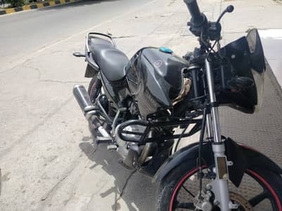 YBR 125