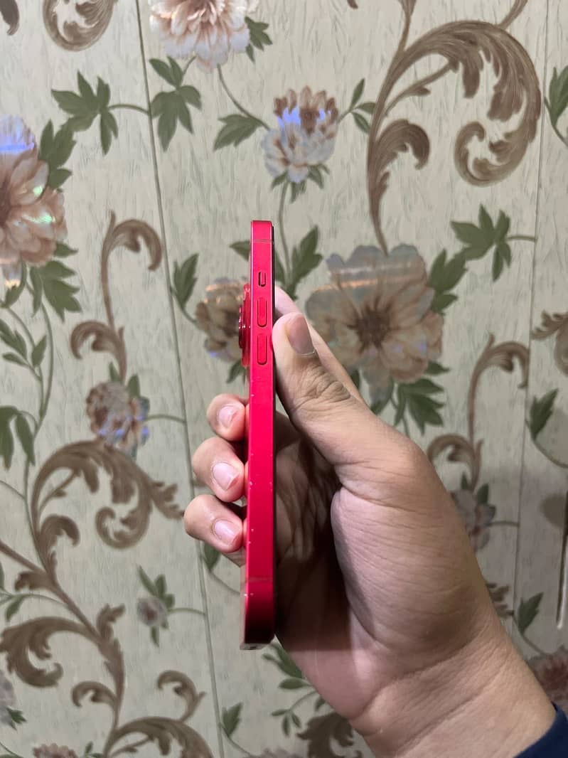 Apple iPhone 14 1