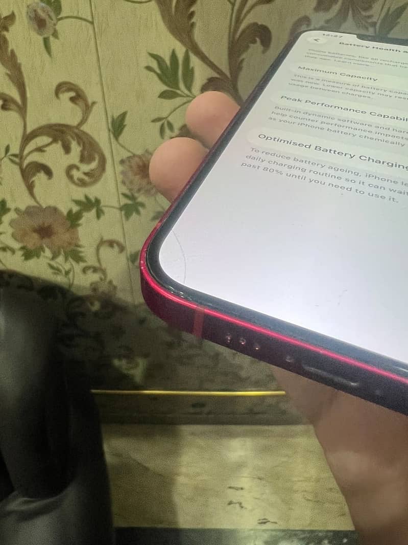 Apple iPhone 14 4
