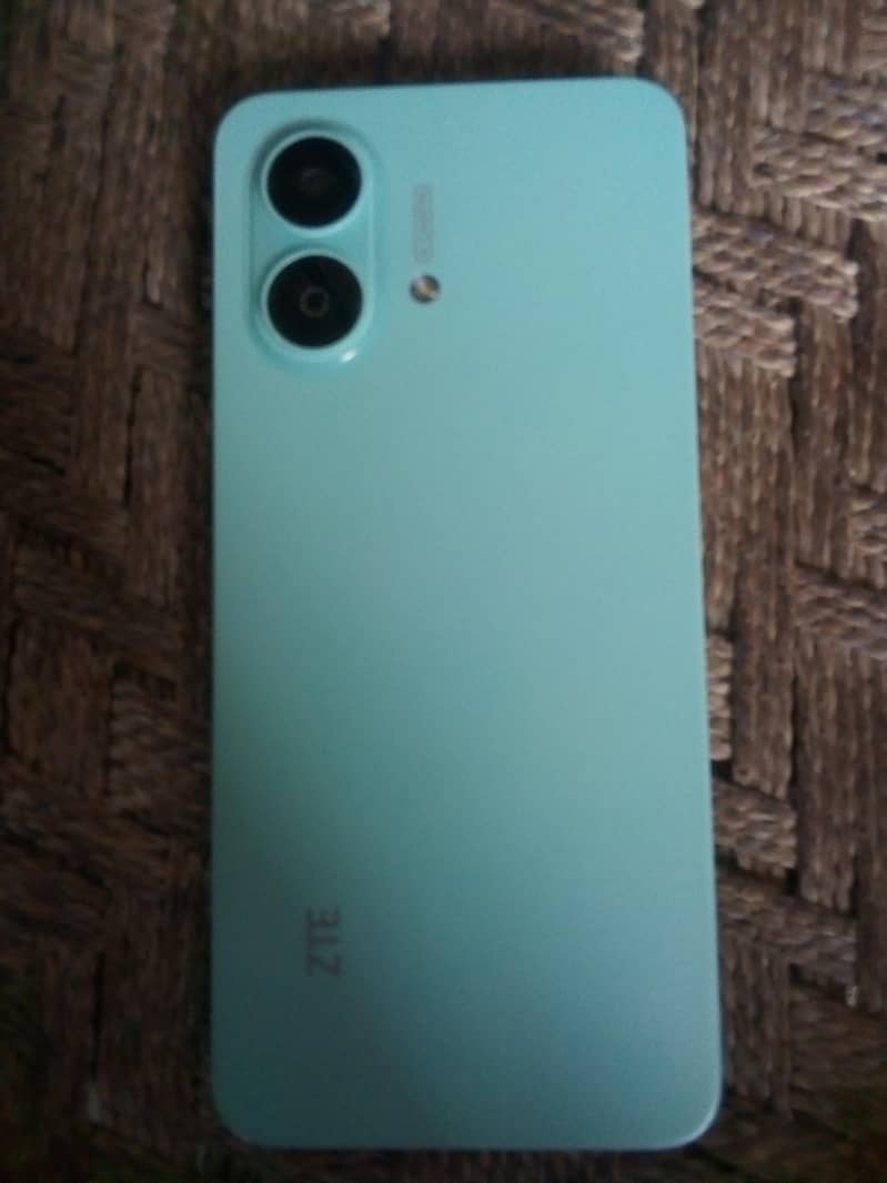 Zte Blade A35e 1