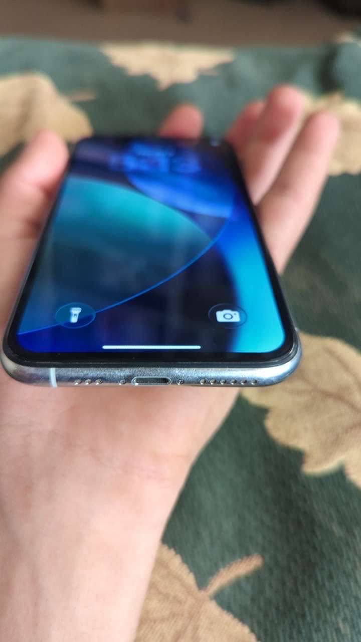 Apple iPhone 11 Pro 3