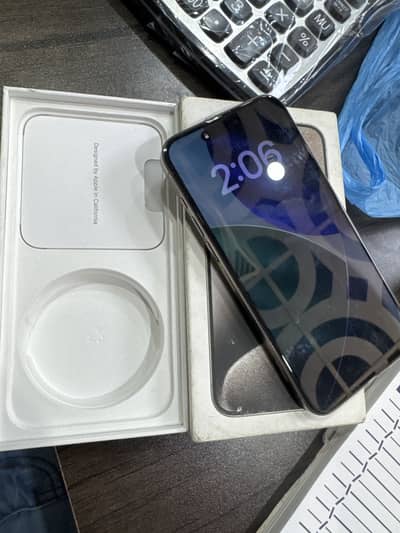 Apple iPhone 15 Pro Max JV
