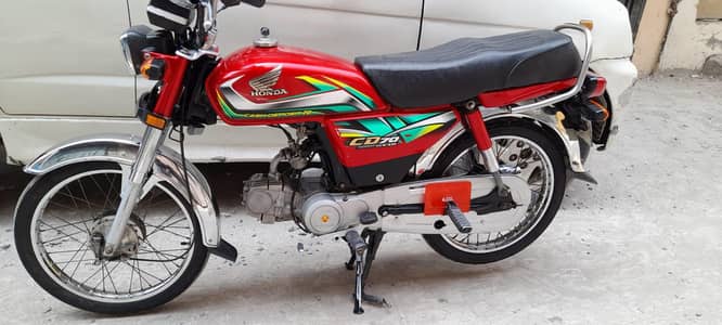 HONDA CD70 2022- 23 model all dacomnt all ok
