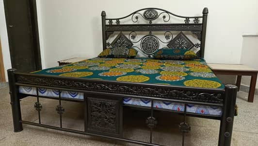 Full Size Iron Double Bed Beautiful Design
