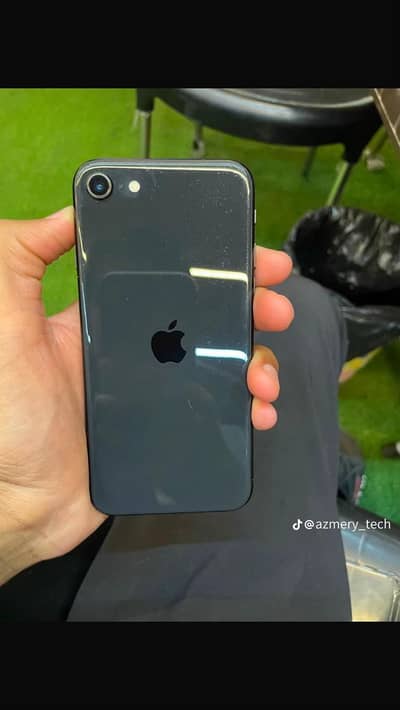 Apple iPhone SE