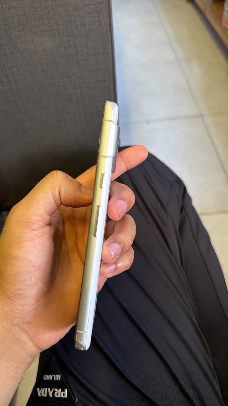 Google Pixel 7 6