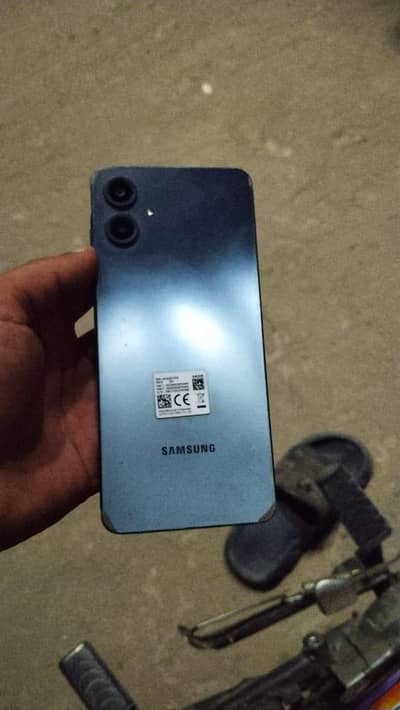 Samsung Mobile A06