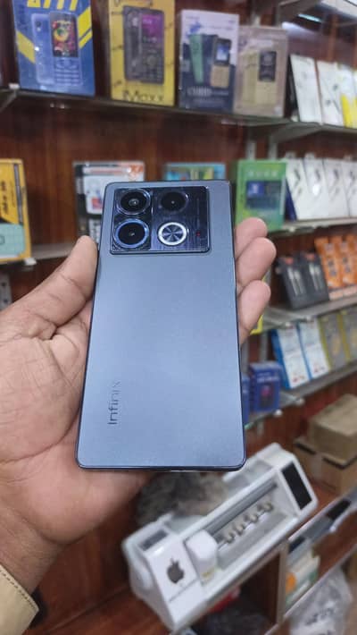 Infinix Note 40