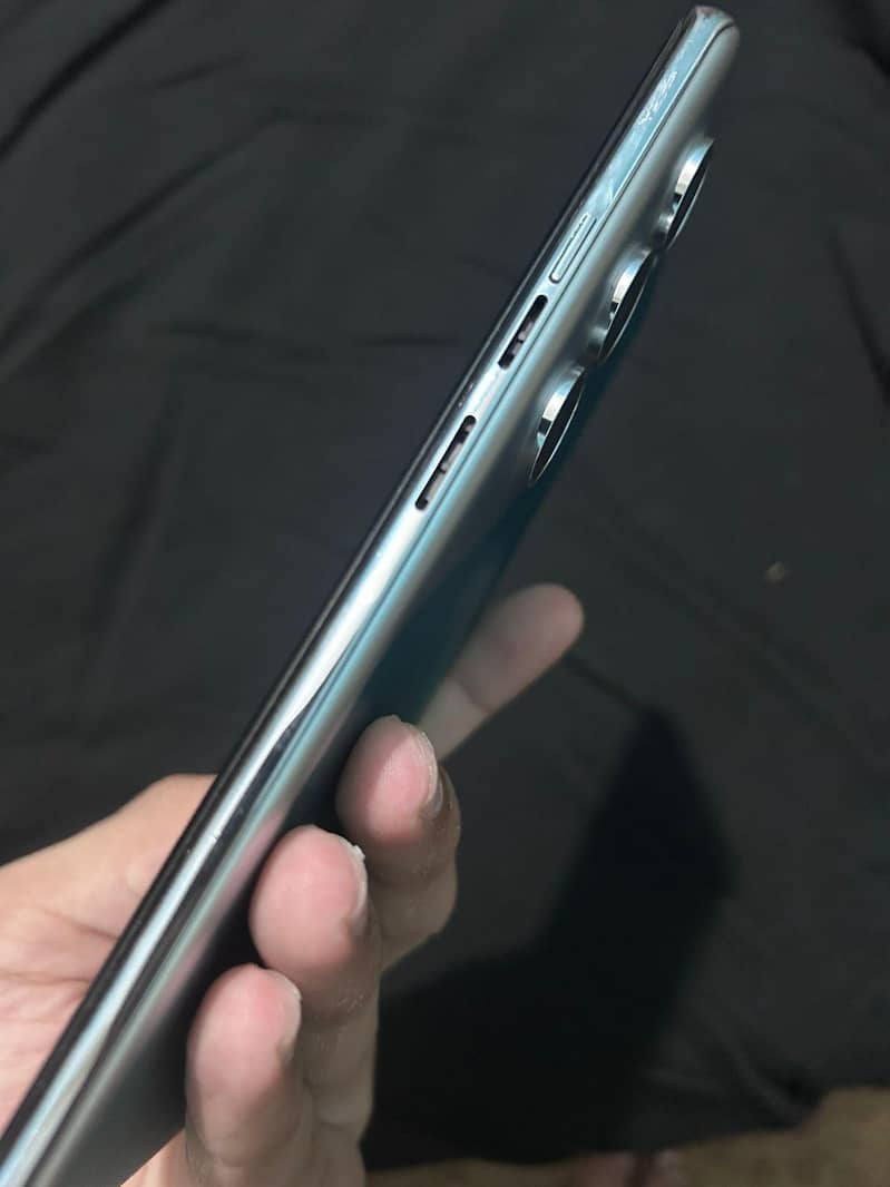 Tecno CAMON 40 Pro 2