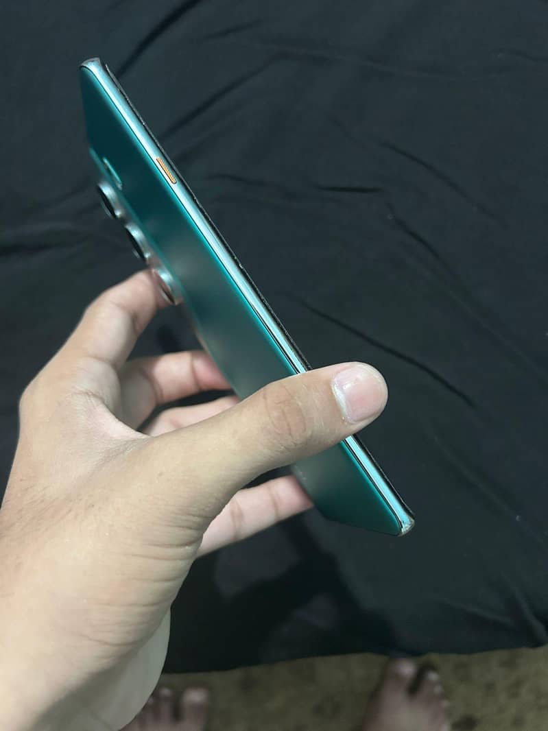 Tecno CAMON 40 Pro 3