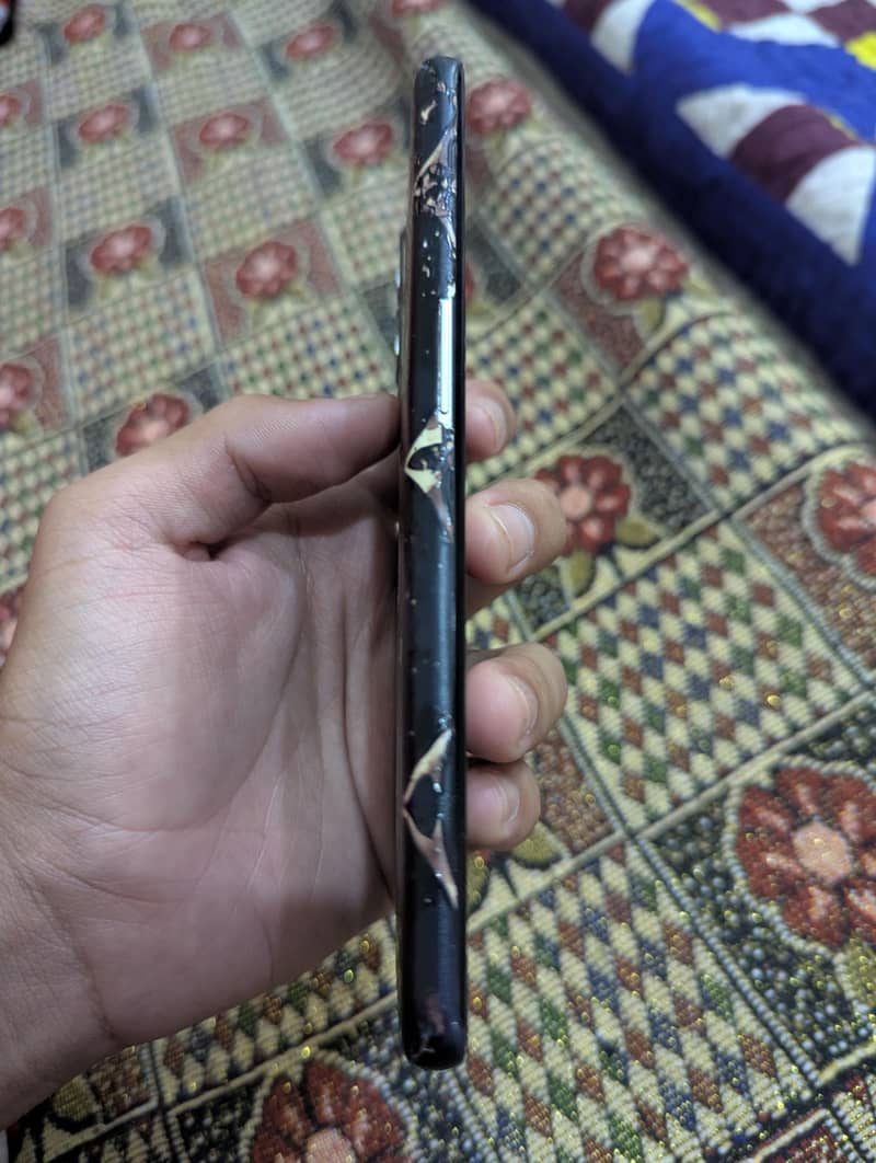 One Plus 9 Pro 5G 7