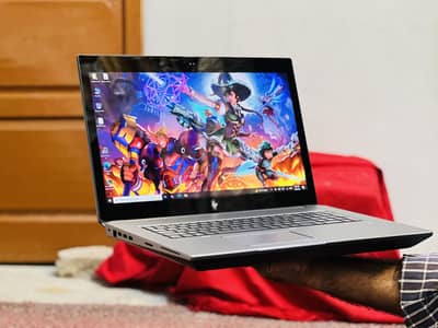 HP ZBook 17 G5 Mobile Workstation ( 4k Touch )