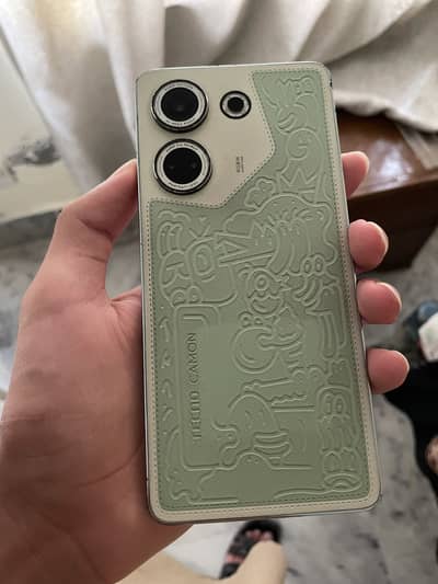 Tecno CAMON 20