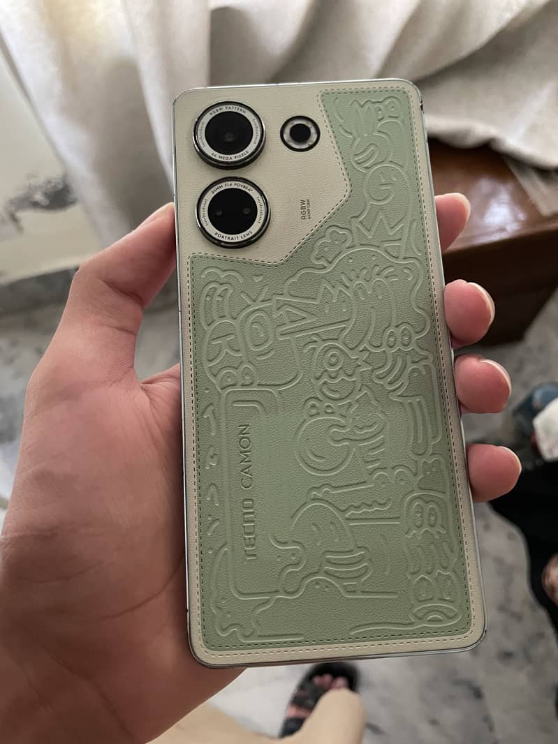 Tecno CAMON 20 0