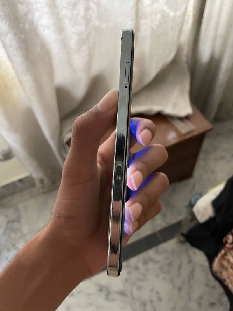Tecno CAMON 20 1