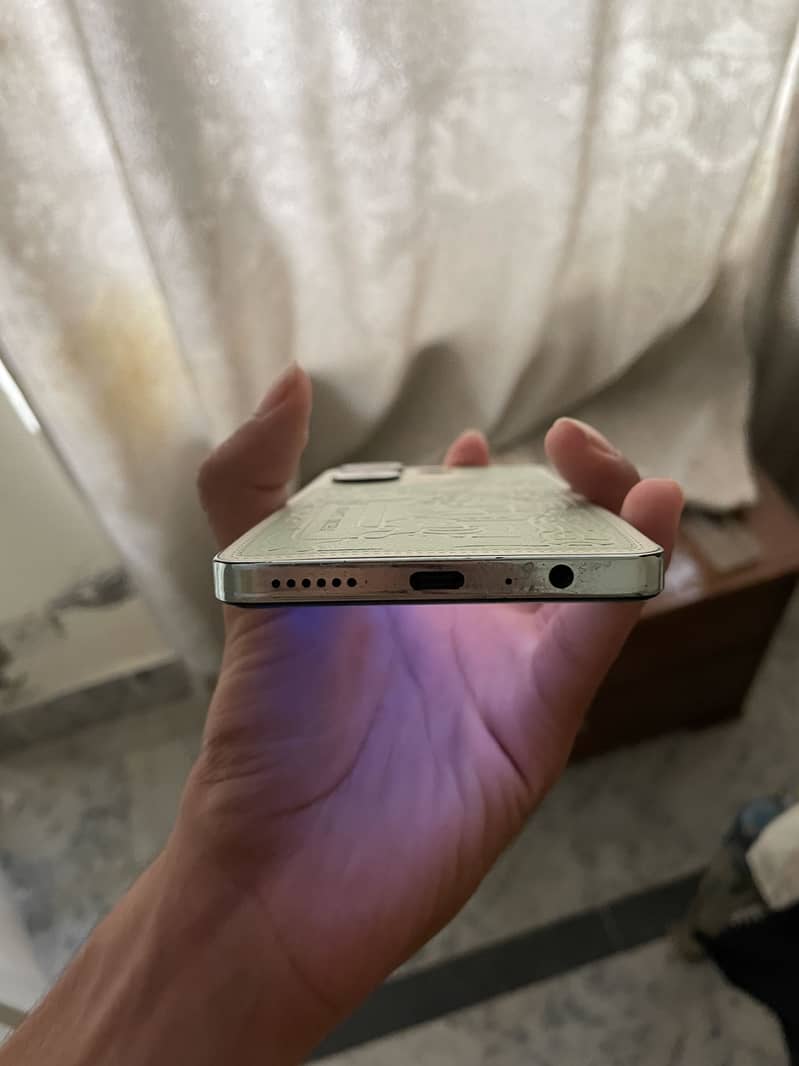 Tecno CAMON 20 2