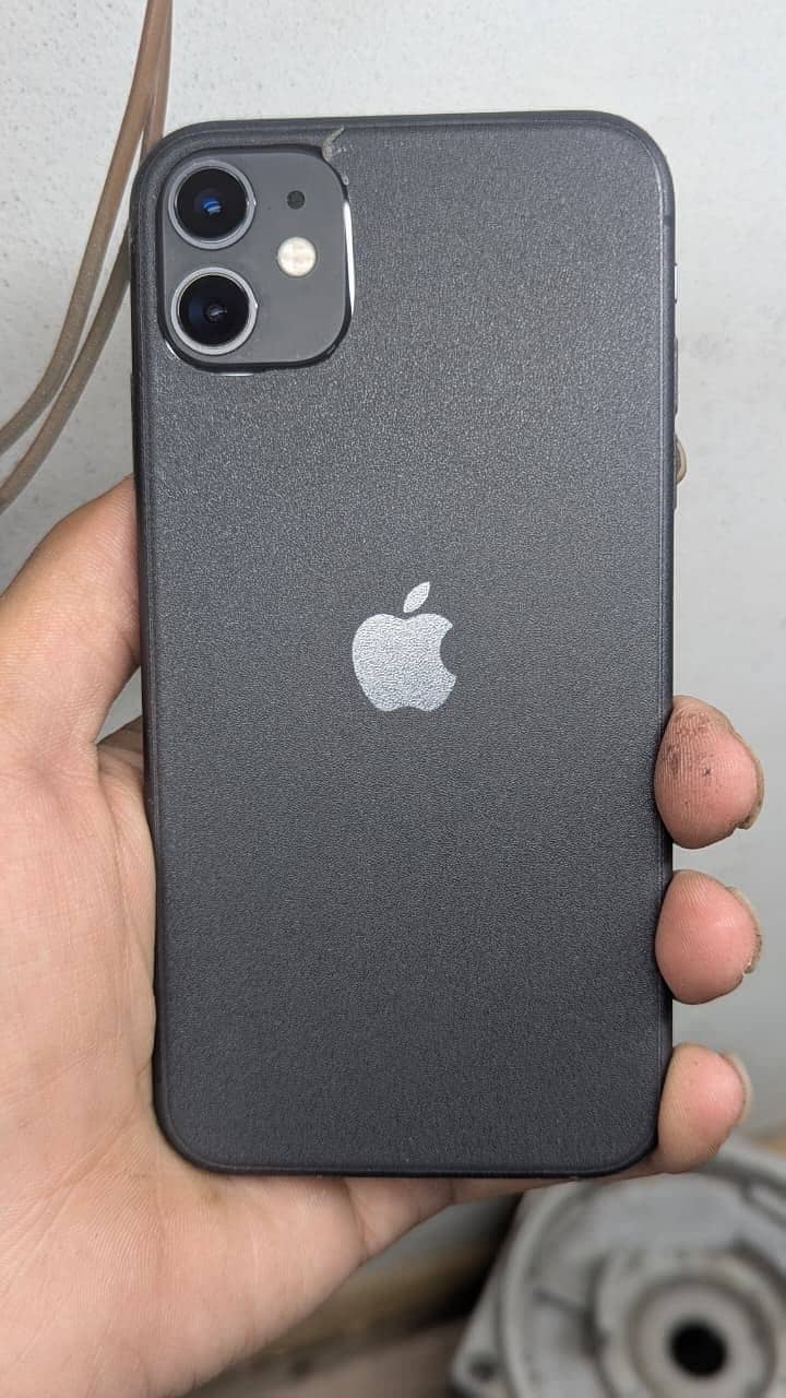 Apple iPhone 11 2