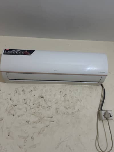 TCL DC INVERTER 1.5 TON