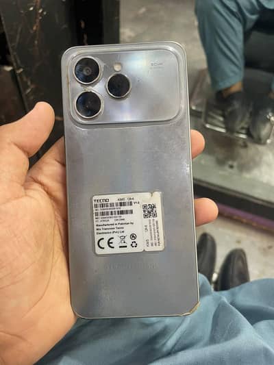 Tecno spark 40 for sale all ok 10/10 condition box and charger sath ha