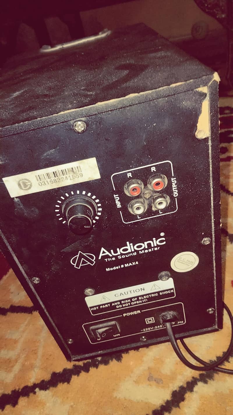 audionic boofers 2