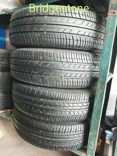 175 64 14 Dunlap 165 70 14 Bridgestone