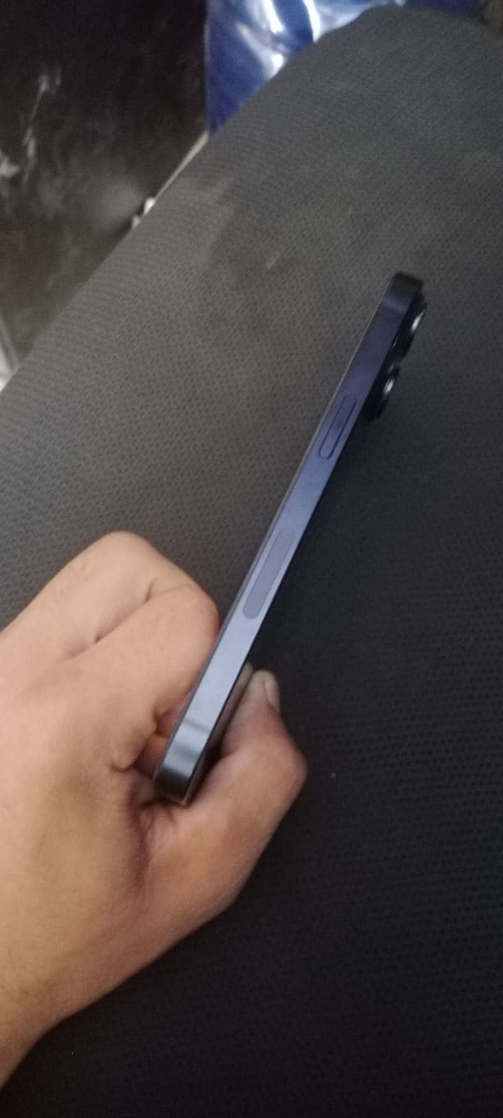 Apple iPhone 14 6