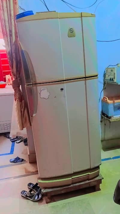 Double Door PEL Refrigerator with extra high cooling sensation