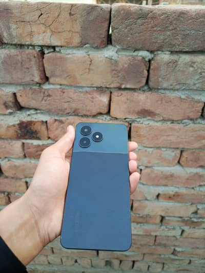 Realme C51 PTA approved (exchange possible)