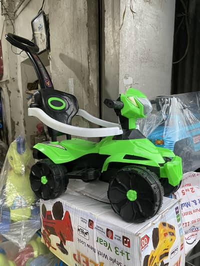 All types of baby gifts available with wholesale prices