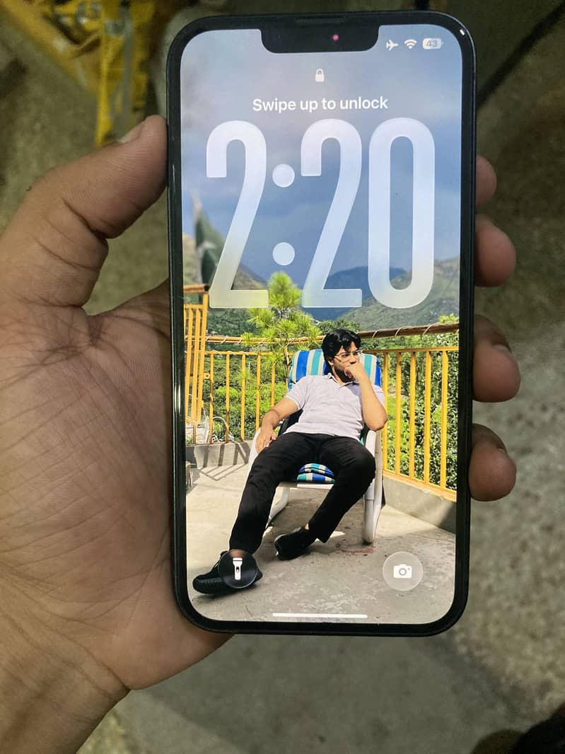 Apple iPhone 13 3
