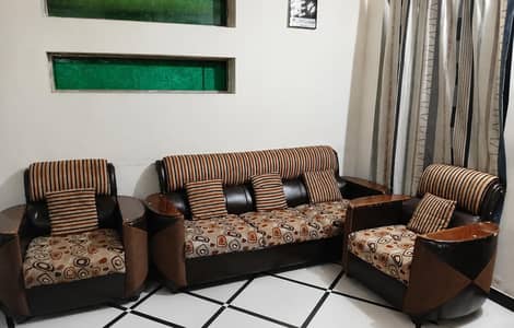 5 seater sofa set for sale in good condition