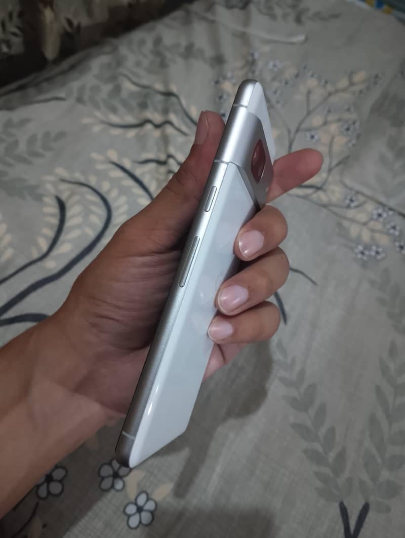 Google Pixel 7 2