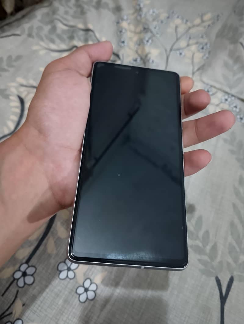Google Pixel 7 5