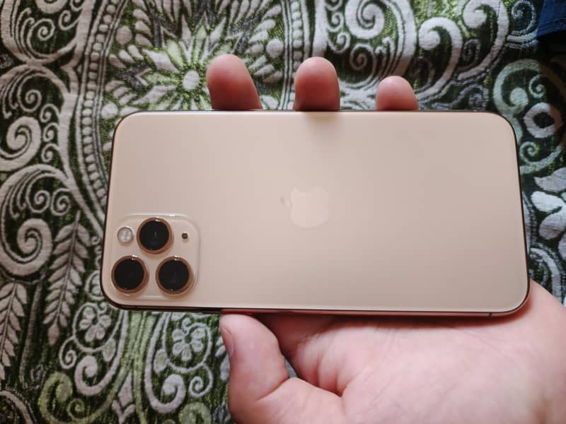 iphone 11 pro 1