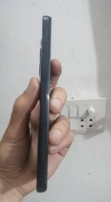 Xiaomi Redmi Note 12 Pro 1