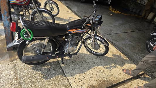 HONDA CG 125 2018 BLACK