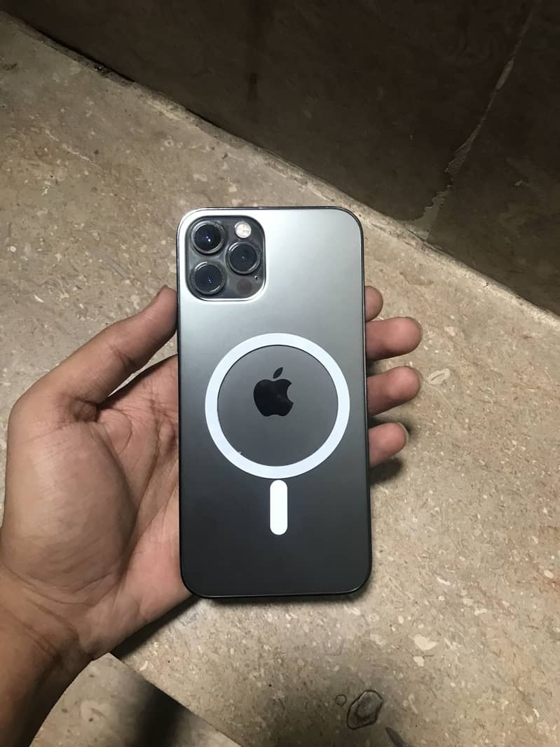 Apple iPhone 12 Pro 0