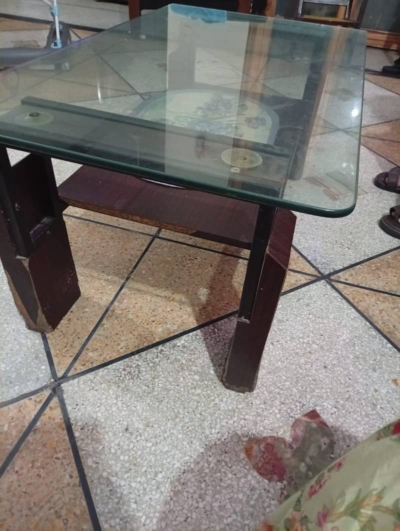 centre table with thick glass 0