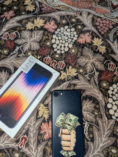 IPHONE SE 3 64GB JV|93% health | 10/10 condition| BOX| Urgent sale