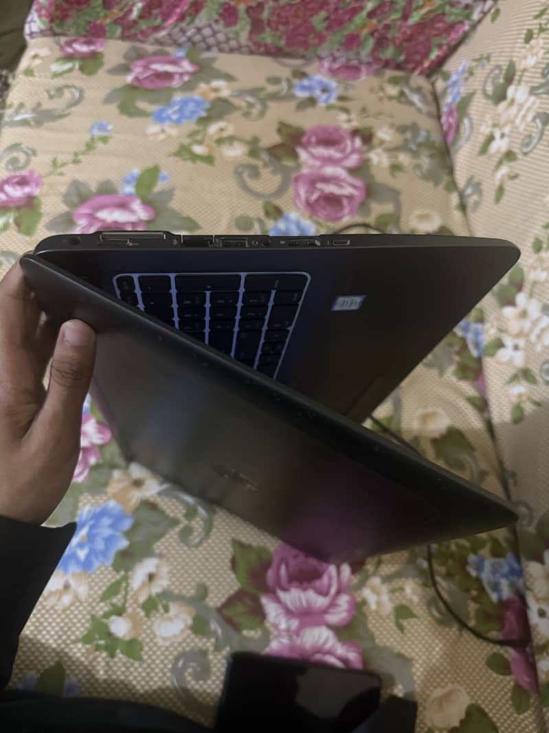 Laptop 1