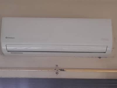 Dawlance 1.5 ton normal Ac