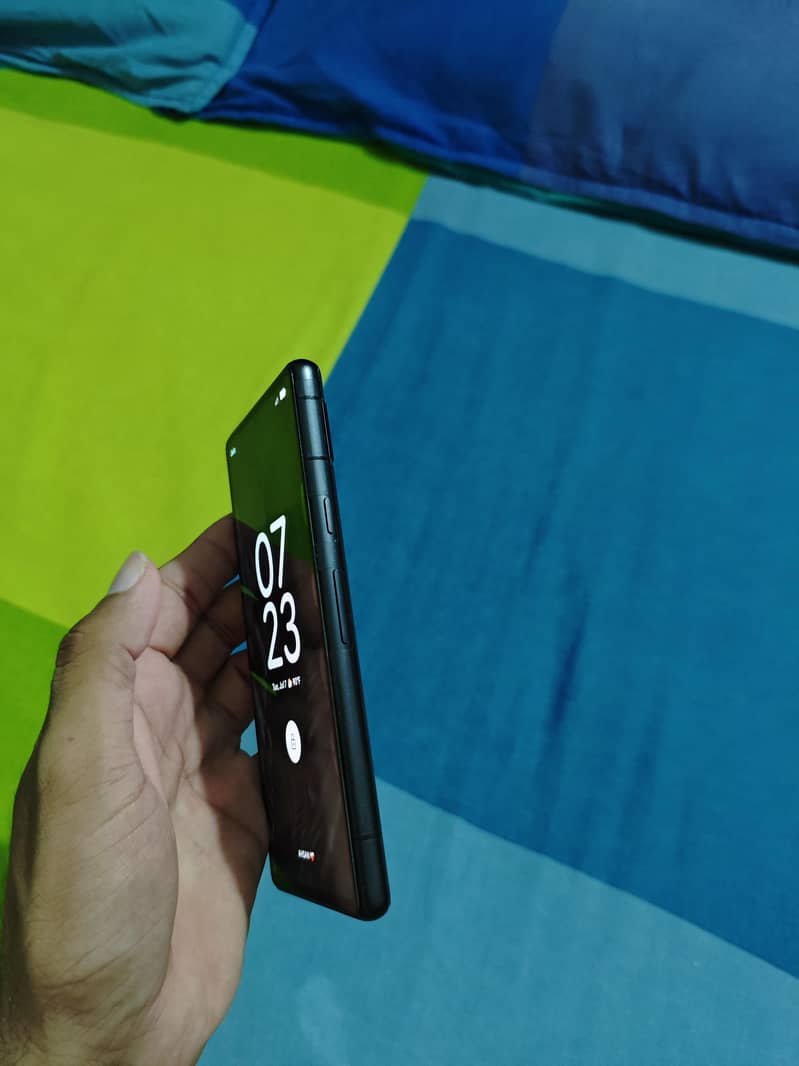 Google Pixel 7a 2