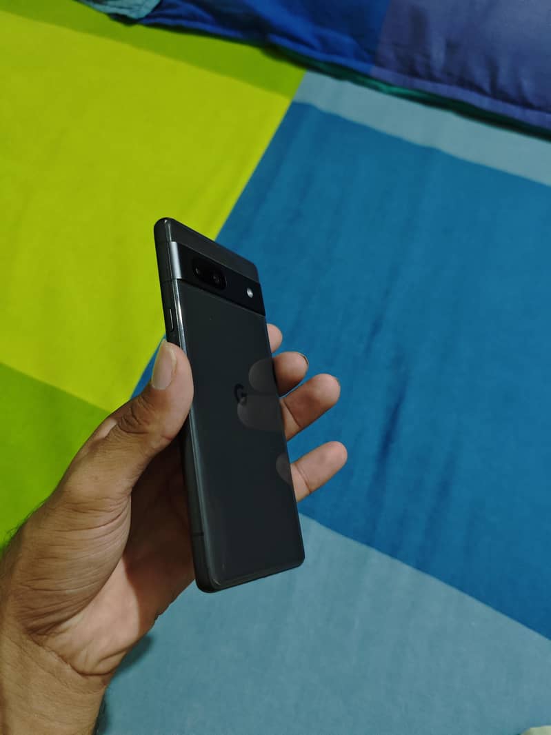 Google Pixel 7a 5