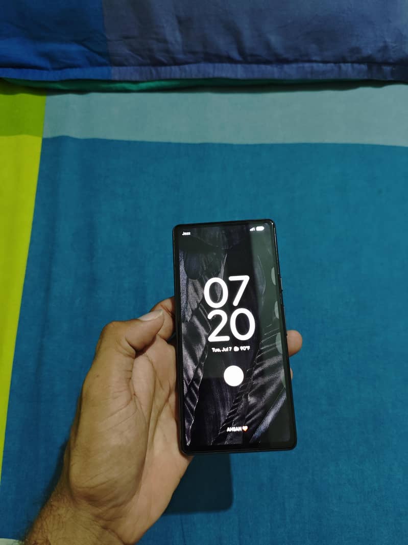 Google Pixel 7a 12