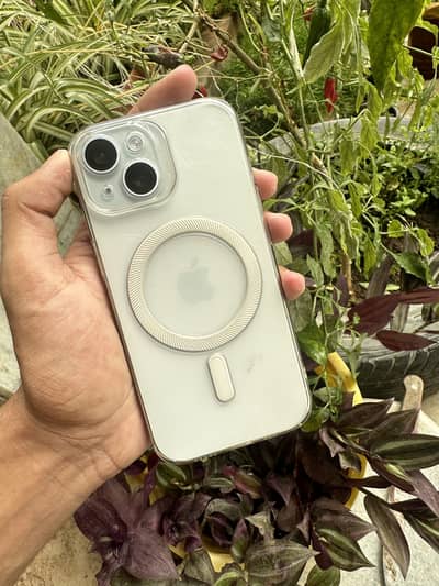 Apple iPhone 15