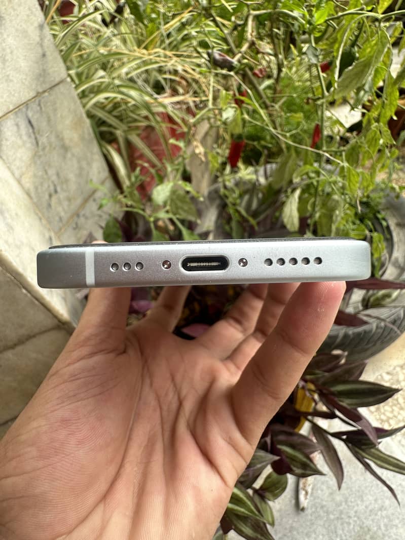 Apple iPhone 15 1